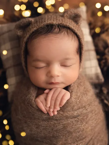 Dreamy Newborn Portraits photo 37