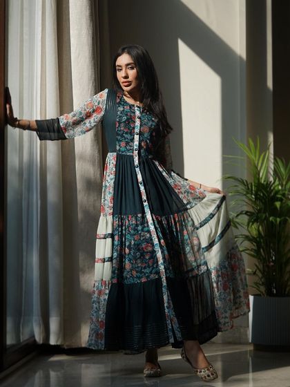 Karan - Fashion & Commercial Photography Elegant Ethnic Wear photo 41