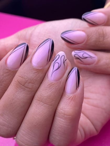 Modern & Chic Styles photo 14