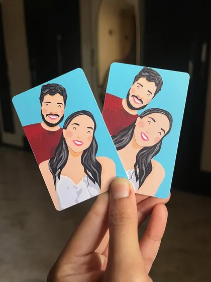I can turn your favorite photo into a cute, minimalist doodle illustration. These custom wallet cards are a unique way to carry your loved ones with you wherever you go.