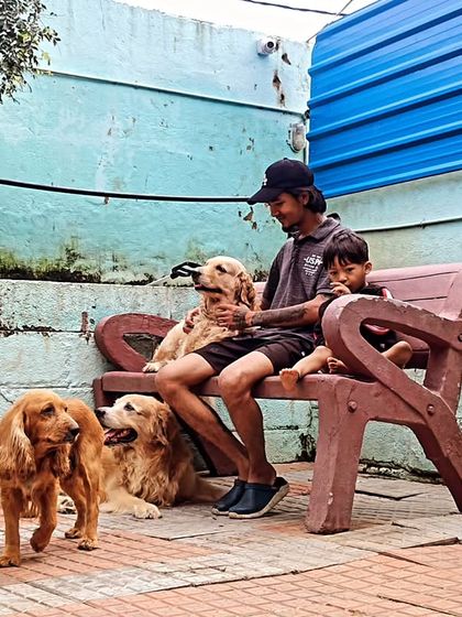 Happiness on both human and pet faces. This is what Forest Friend's is all about.