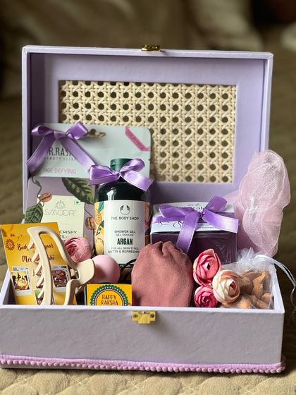Gift Hamper - Personalized Gift Hampers Rakhi Celebrations photo 138
