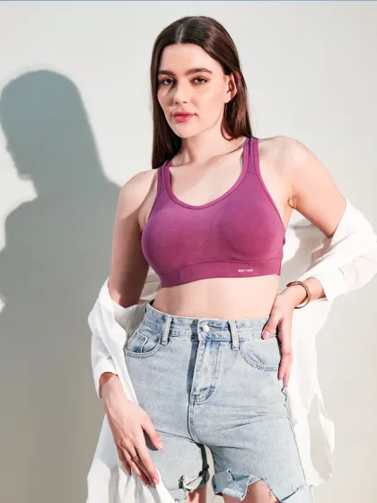 A clean, professional e-commerce photo of a sports bra. We focus on sharp details, accurate color, and a natural pose to create high-converting images for online stores and marketplaces.
