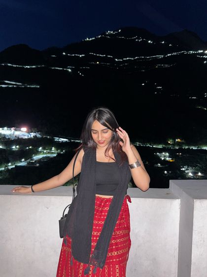 Another beautiful night view of the mountains. This captures the magic of the place.