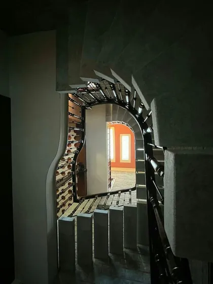 A duplicate of the artistic staircase view.