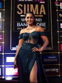 Bespoke & Couture Fashion Design