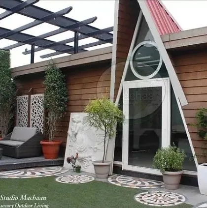We specialize in adding fully functional rooms to your terrace. This A-frame structure, built with a lightweight frame and excellent insulation, serves as a stylish extension of the home. It demonstrates how we can add a home office, studio, or guest room to your rooftop in as little as 30 days.