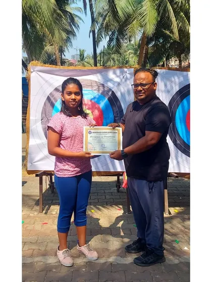 A proud participant from our March 2023 basic batch with her certificate.