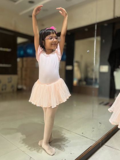 Subham Chail Performing Arts - Dance Instruction Ballet Training (Grace & Discipline) photo 29