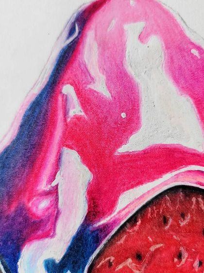 Another detail shot of the strawberry, focusing on the highlights and reflections in the colorful syrup.