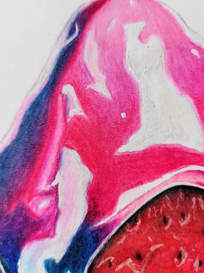 Another detail shot of the strawberry, focusing on the highlights and reflections in the colorful syrup.