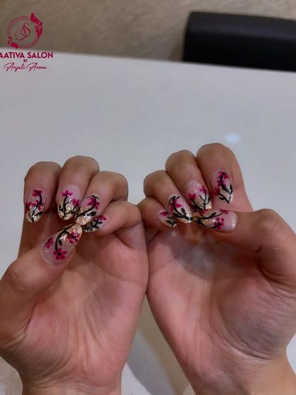 A full view of the hand-painted floral set, perfect for any season.