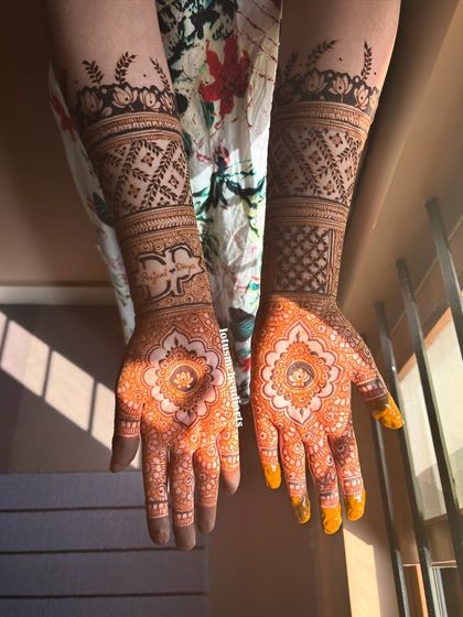 Lotus Mehendi Arts - Bridal & Occasion Mehendi Engagement & Sangeet Styles photo 10