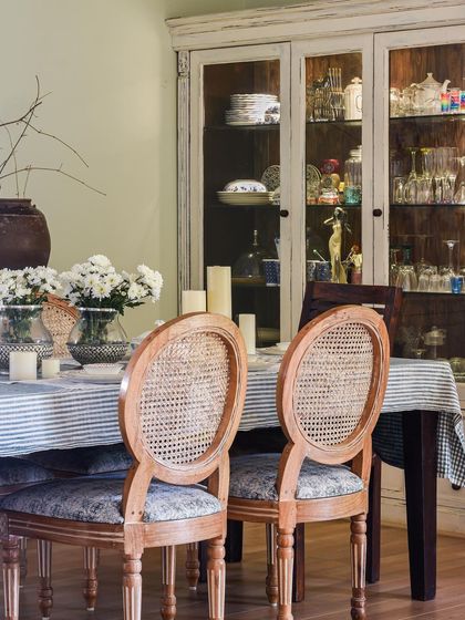 By the Riverside - Full-Service Interior Design Heart of the Home: Kitchens & Dining photo 13