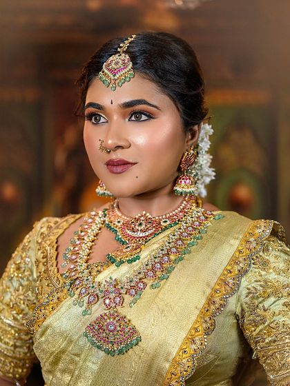 Deepika Makeup and Hair - Professional Makeup & Hair Academy My Signature: South Indian Bridal Artistry photo 27