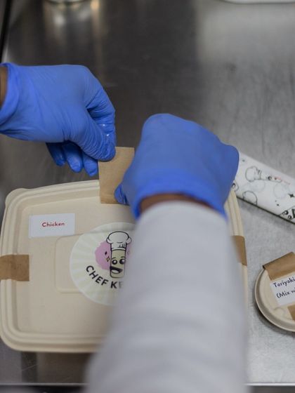 I love our cute little paper tapes. They securely seal your meal and add a touch of our brand to every package.