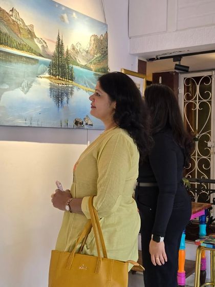 Shades Creative Gallery - Artist Exhibition & Promotion The Gallery Experience: Art, Community & Connection photo 12