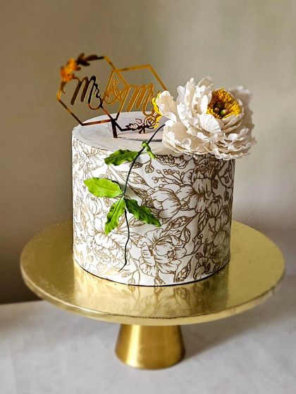 Pink Frost Patisserie - Handcrafted Edible Figurines & Toppers Elegant Celebrations: Engagements & Anniversaries photo 6