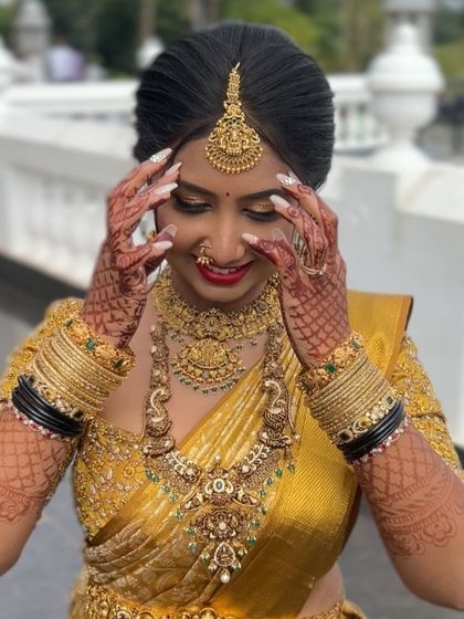 Dakshayini - Professional Saree Draping Traditional Bridal & Muhurtham Drapes photo 22