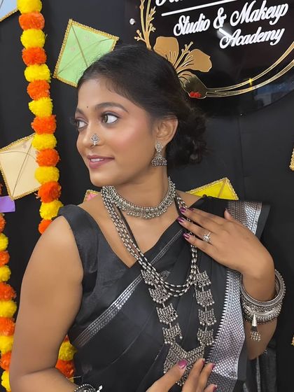 Maharashtrian Bridal & Festive Looks photo 28