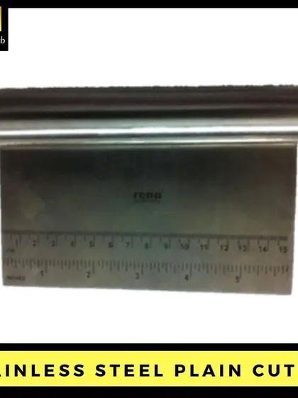 This stainless steel plain cutter is perfect for slicing soap loaves or trimming wax blocks. The built-in ruler helps you make straight, even cuts every time for a uniform batch of products.
