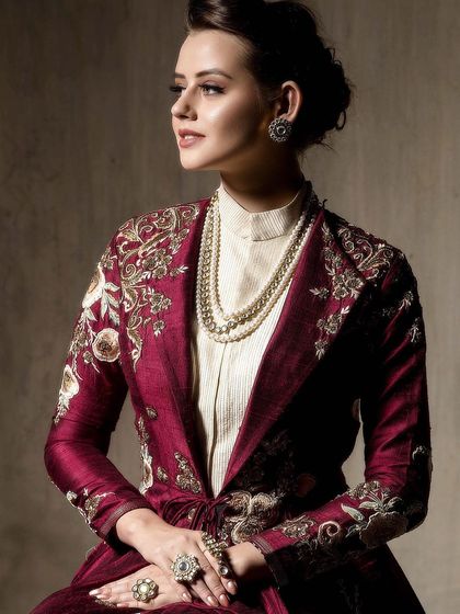 Indian Couture & Bridal Lookbooks photo 12
