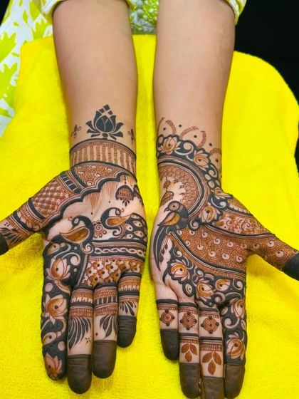 Kanha Mehandi - Bridal Mehndi Intricate Hand Designs photo 26