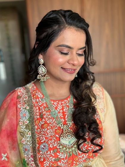 Soft & Glowing Glam photo 218