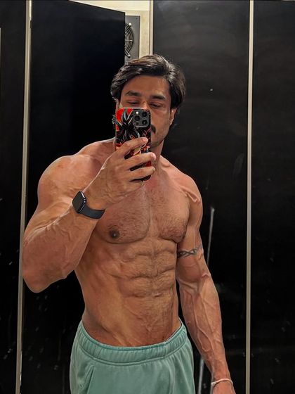 Anupam Adarsh Mishra - Strength and Physique Coaching The Aesthetic Blueprint photo 41