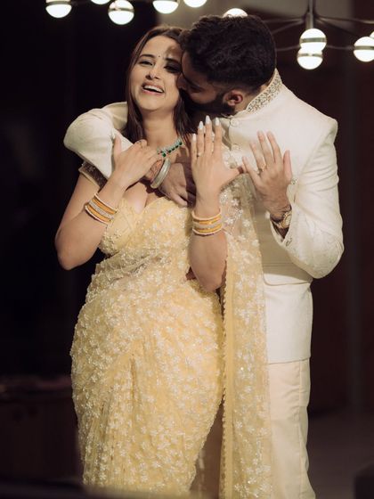 Engagement & Pre-Wedding Sessions photo 32