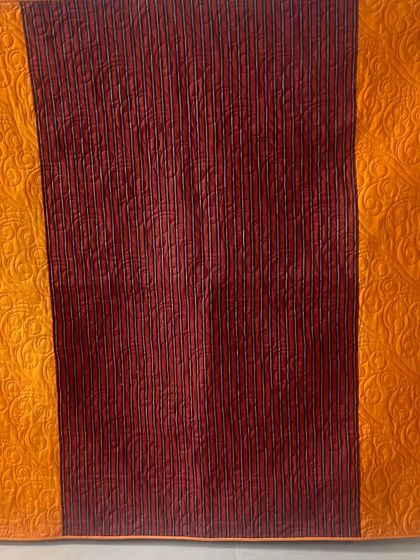 Another view of the striking backing fabric.