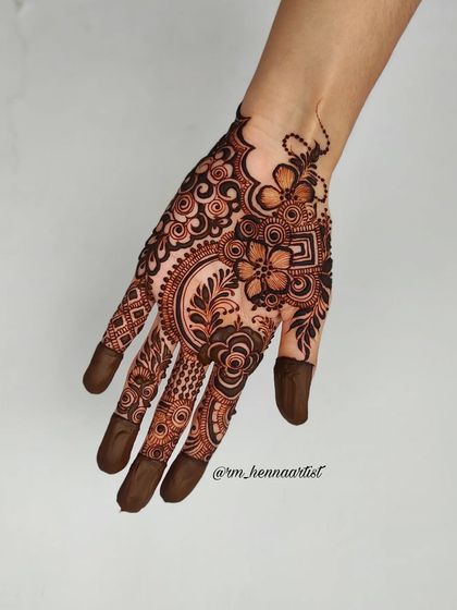 Bridal & Heavy Henna photo 33