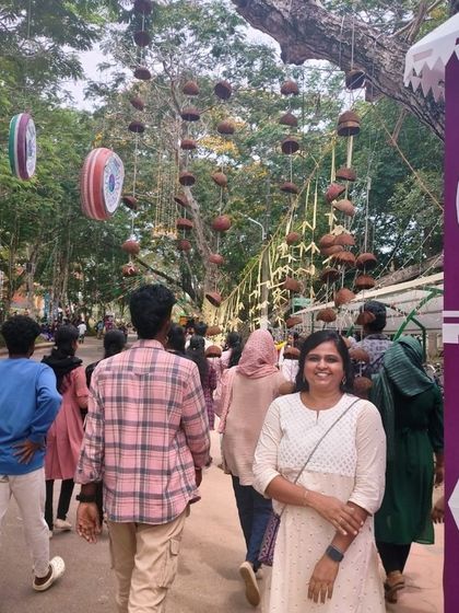 Walking through the beautifully decorated campus of the University of Kerala during their Researchers Fest. An experience to cherish!