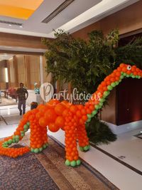 Custom Balloon Decor & Artistry