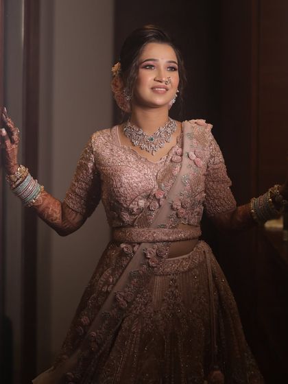 Regal Wedding Day Looks photo 77