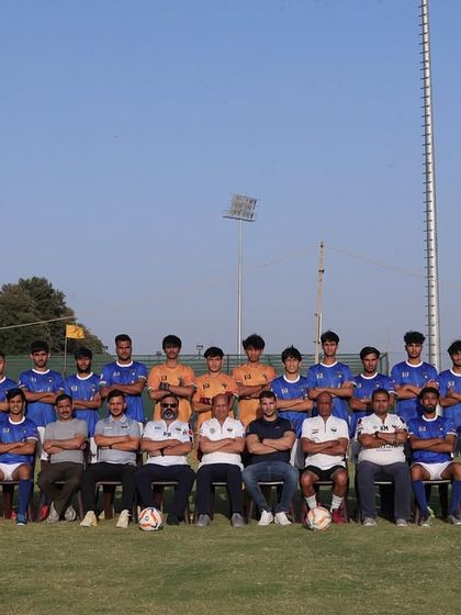 The full championship-winning squad. Our motto is 'Champions are fighters who get up and try once more', and this team lives by it. See you in the Senior Division.