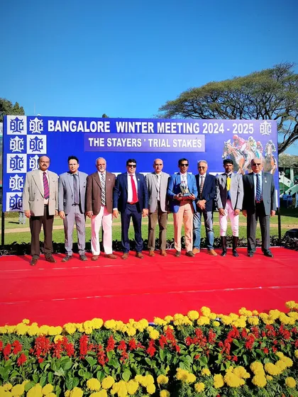 The Stayers' Trial Stakes presentation.
