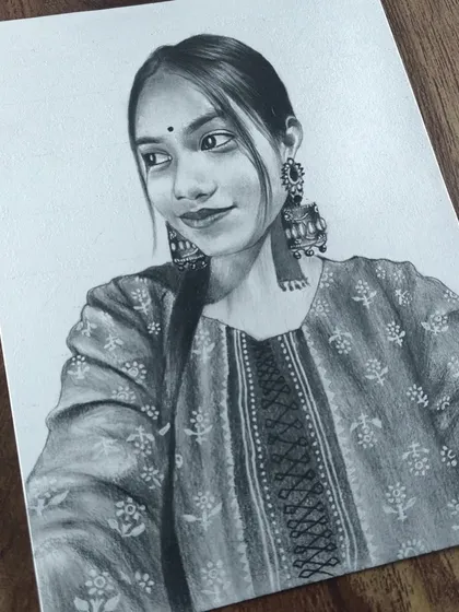 A follower sketch of a woman in a traditional kurta. I enjoy drawing different cultural styles and clothing.