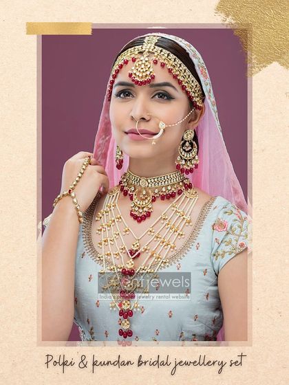 For a classic red bridal theme, this Polki Kundan set with ruby red onyx is the perfect choice. The full set provides a coordinated and luxurious look from head to toe.