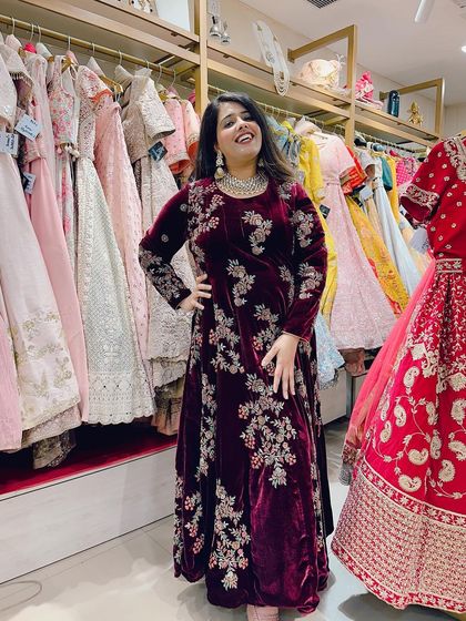 All smiles in this gorgeous velvet gown. Renting allows you to try bold and beautiful styles without any commitment.