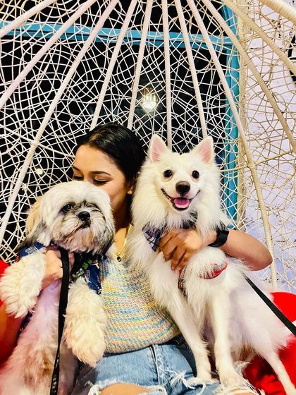 Bringing families closer, one birthday at a time. This beautiful family celebrated their pup's special day with us, and the pictures are just too cute for words.