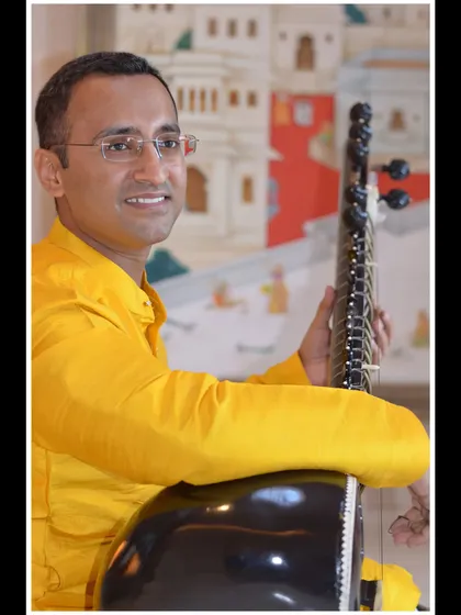 A portrait from a performance in a royal setting.
