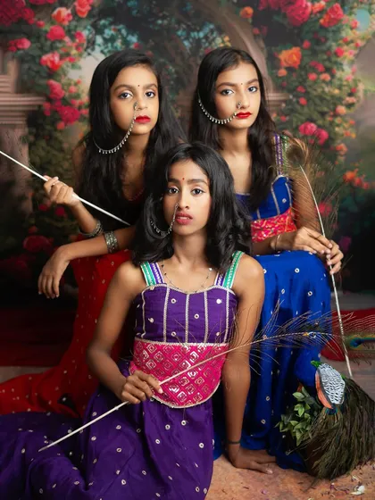 The complete look of our modern Radhas. The combination of traditional attire and confident poses makes for a powerful and unique portrait.