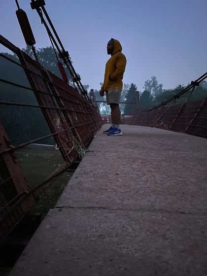 Great things never come from comfort zones. An early morning walk to clear the mind and prepare for the day.