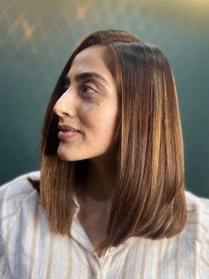 Sleek Bobs & Layered Cuts photo 11