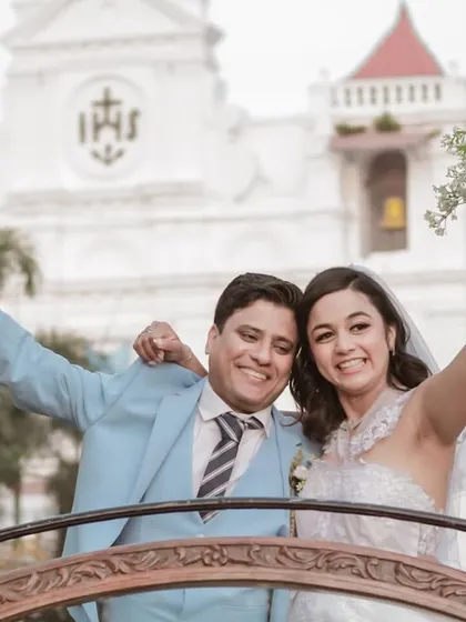 The cheer, the joy, the celebration! Capturing the energy of a Catholic wedding procession in Goa, with the happy couple leading the way. It’s all about the shared happiness.