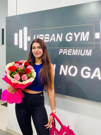 Feeling so loved and welcomed with this beautiful bouquet after my masterclass at Urban Gym Premium in Karnal.