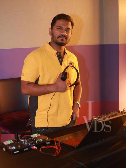 Lourd Vijay's Dance Studio - Social Dance Events & Parties Havana Nights: Bangalore's Weekly Latin Fix photo 8