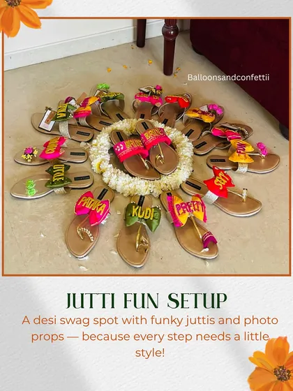 I love adding fun, interactive elements to my decor. This 'Jutti Fun Setup' is a creative display of traditional footwear for guests, arranged in a circle of flowers. It’s a great photo spot and a unique detail that everyone remembers.