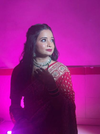 Modern Bridal & Reception Looks photo 12